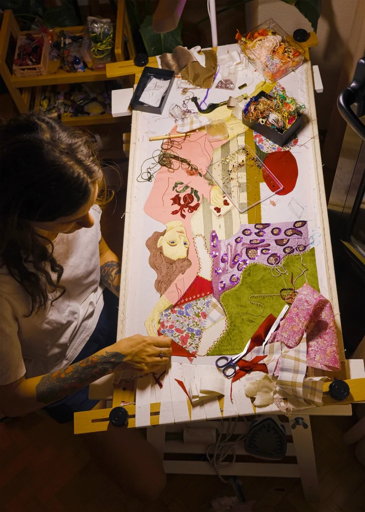 Lea Finucci embroidering